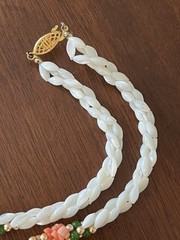 Vintage Beachy Necklace 17″ – Mother of Pearl Pink Coral 3 Strand Twisted
