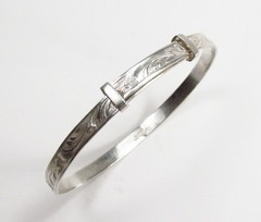 Antique USA Made Sterling Silver Floral Small Compression Bangle Bracelet 5-3/4″