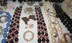 80 Piece Jewelry lot Vintage Many Signed Pieces