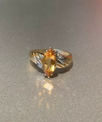 VINTAGE SOLID 14K YELLOW GOLD MARQUISE NAVETTE GOLDEN HONEY CITRINE DIAMOND RING