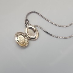 Oval Cameo Locket Pendant Necklace Silver Tone White Orange Stone