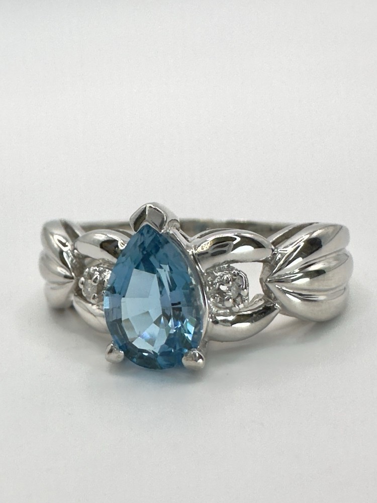 925 Sterling Silver London Blue Topaz and Diamond Vintage Ring Estate Jewelry