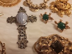 Lot Of Vintage Estate Jewelery 29 Pieces In Total!