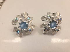 Vintage Judy Lee Necklace, Bracelet, Clip Earrings. Silver & Blue