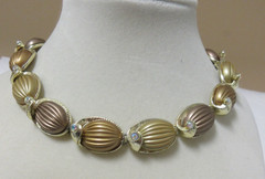 Vintage KARU ARKE Gold Tone Tan & Light Brown AB Rhinestone Link Collar Necklace