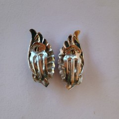 Vtg Leaf Bracelet & Earrings Set W. Germany Silver Tone Lightweight Paved Look