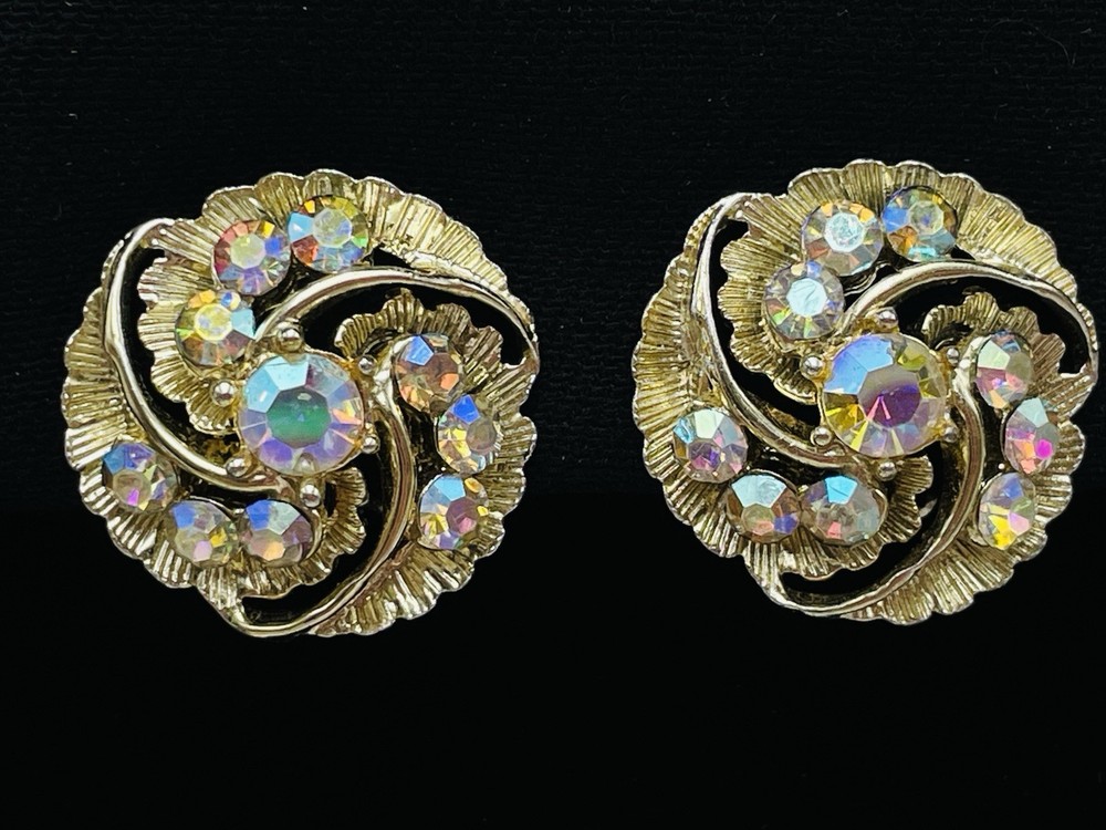 Round Gold Tone Swirl Clear Rhinestone Aurora Borealis AB Clip on Earrings VTG