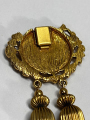 Vintage Ornate Gold-tone Coin attached to 24 dangling tassel Chains Bracelet
