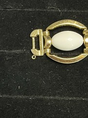 Vintage MONET White Thermoset Round Link Chunky Bracelet Goldtone 8”