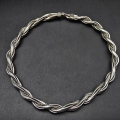 Silver Tone Twisted Chain Collar Necklace Vintage Costume Jewelry