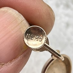 Vintage Nemo Monogram Earrings Cursive R Gold Tone Screw Backs Signed 1.5″