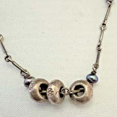 Vintage J&I Gibson Station Necklace 925 Sterling Silver W/jade & Pearl Beads 18″