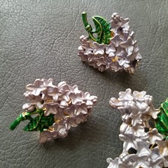Vintage Lilac Floral Purple and Green Enamel Brooch and Clip Earrings Set