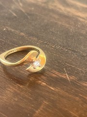 18KT HGP Gold Plated Ring Clear Stone Elegant Vintage Style