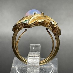 Vintage Signed 1972 Avon Fire Flower Faux Opal Ring – Size 4.75