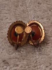 VINTAGE 1/20 14k GOLD FILLED CAMEO SCREW IN EARRINGS