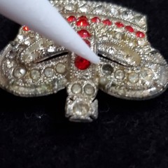 Vintage Pot Metal Rhinestone Brooch Silver Tone Crown 1.25″ READ