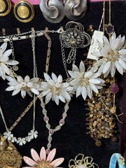 Costume Jewelry Brooch Lot Bakelite, Eisenberg, Jay Strongwater, Swarovski, JJ