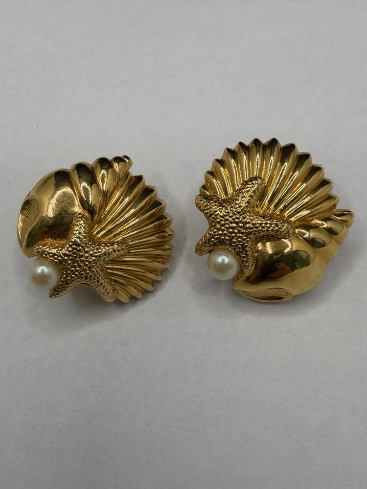 Gold Tone High Quality Avon Clip Earrings Starfish & Faux Pearl Good Quality