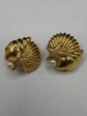 Gold Tone High Quality Avon Clip Earrings Starfish & Faux Pearl Good Quality