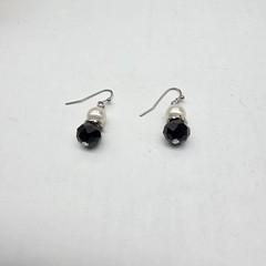 Black Crystal White Faux Pearl Silver Tone Metal Dangle Pierced Earrings Vintage