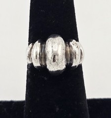 Vintage Taxco Scalloped Sterling Silver Dome Modernist Ring Size 5 – 6g