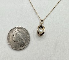 VTG 14k Gold Filled Pearl Cage Pendant 18in GF Chain Minimalist Estate Sale Read