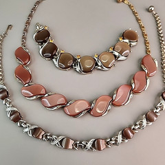 Vintage Thermoset Necklace Bracelet Lot of 3 Brown Gold Tone 17″