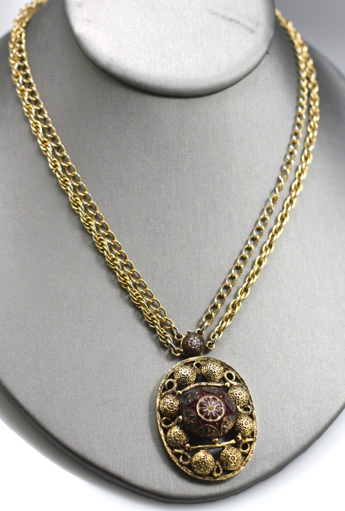 Vintage JULIANA for Celebrity NY Red Moroccan Matrix Gold Tone Necklace 20″