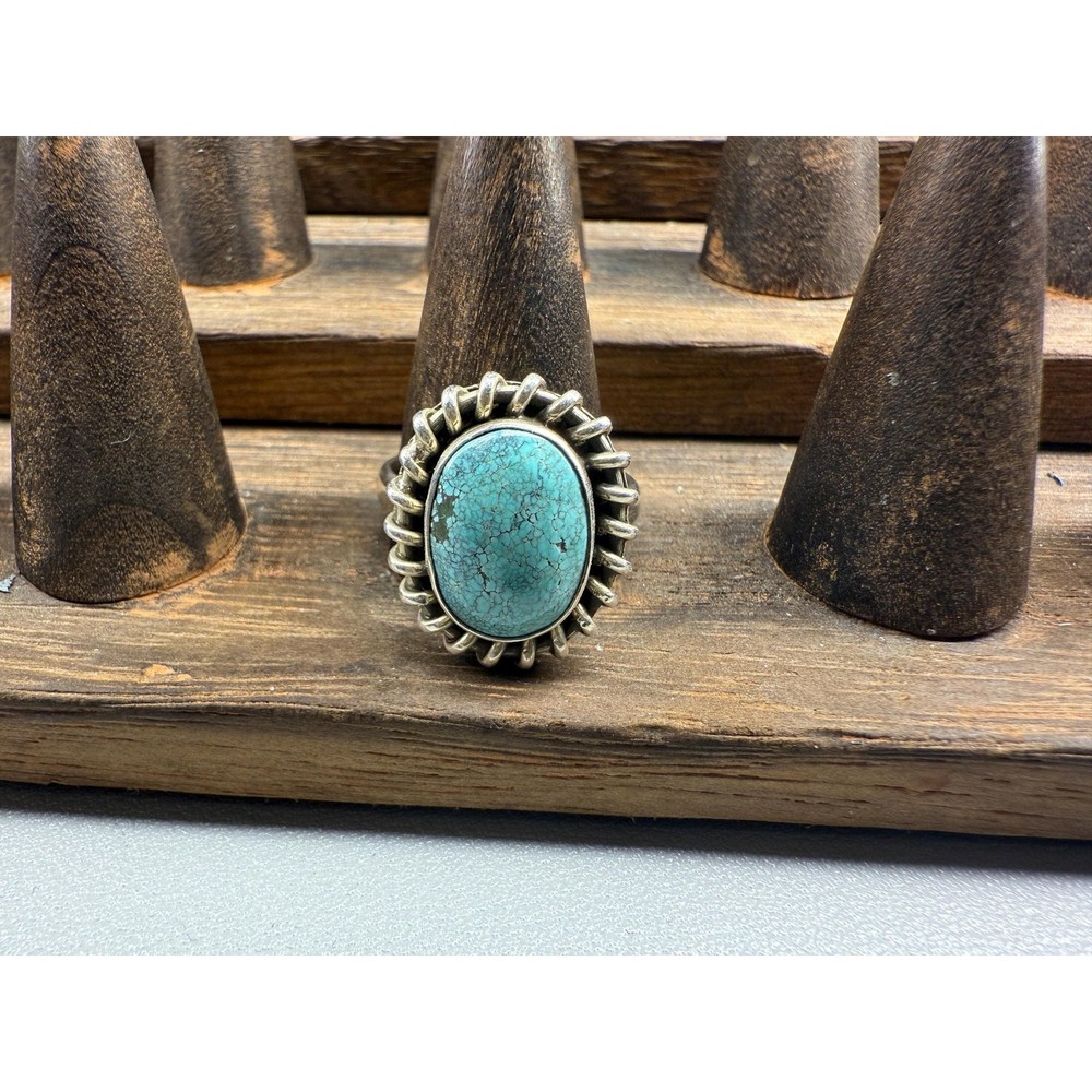Vintage Style Turquoise and Sterling Silver Ring Sz 8.5
