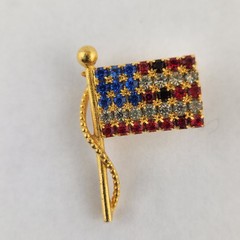 Three Vintage American Flag Brooches Celebrate 250 Years Independence w/ Style