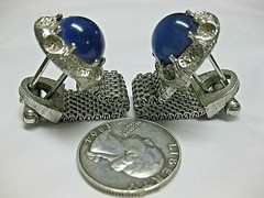 VINTAGE ATOMIC MENS BLUE GEM SILVER WRAP AROUND MESH Metal Cufflinks EUC 3D DOME