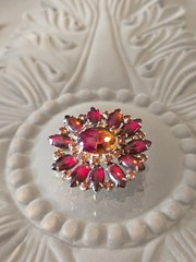 RUBY RED & AMBER RUNWAY BROOCH OVAL SMOOTH GLASS REDDISH/AMBER CABOCHON☆2.25″☆