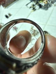 Lot Of 7 Rings Costume Jewelry Several All Different Rings To Fit Any Styles.