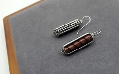 Vintage BEN-AMUN Modernist Silver Bar Dark Red Stripe Dangle Pierced Earrings