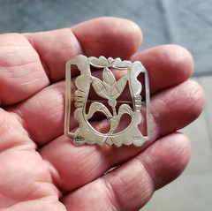 Sterling Silver Flower Brooch A.J.S 1904 English Hallmarked 4.5g [6764]
