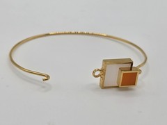 Vintage Acrylic Gold Tone Orange And Ivory Sqaures Modern Bracelet