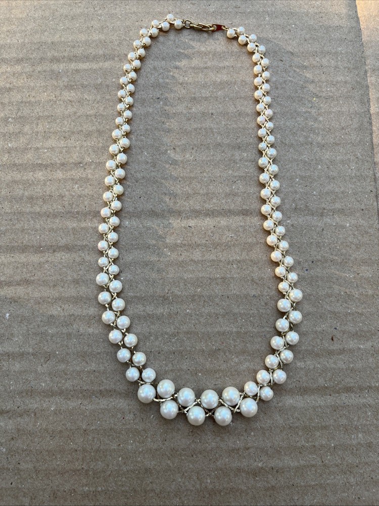 Vintage 1980’s Woven Faux Pearl Gold Tone Lattice Braided Avon Era Unsigned