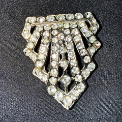 Vintage Art Deco Silver Tone Dress Clip w/ Clear Simulated Round Rhinestones