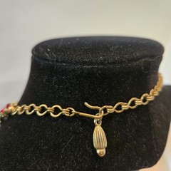 Vtg Red Rhinestone Holly Choker Necklace 15.5 in Gold Tone Adj Christmas Holiday
