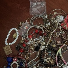 1 Lb+ Bag Mixed Jewelry Lot Vintage-Modern DIY CRAFT REPAIR WEAR