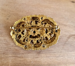 Vintage Turquoise Glass Faux Pearl Filigree Gold Tone Brooch Pin Ornate