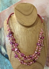 Vintage Handmade Necklace Pearl Dyed Agate Triple Strand Necklace Button Close