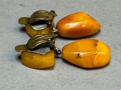 Vintage Soviet Baltic Egg Yolk Butterscotch Amber Dangle Clip On Earrings 6.9g