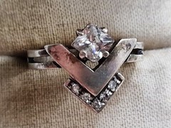 Vintage ring sterling silver 925 Size 8 Weight 3.1 g. Ukrainian jewelry.