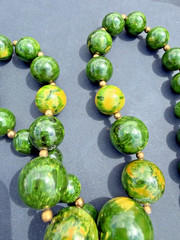 Vintage Bakelite Catalin Chunky Boho Necklace 27” 76.9g Tested Green Beads Deco