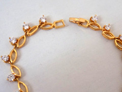 VTG 1980s-90s Brilliance Premiere Designs CZ Gold Tone 7 1/2 Inch Bracelet