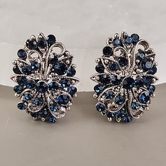 Vintage Rhinestone Clip On Earrings Blue Glass Oval Flower Silver Tone 1″
