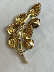Vintage Flower Brooch with Rhinestone Leaves