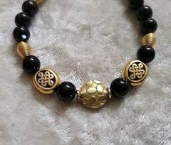 Vintage Black & Gold Toggle Clasp Bracelet 8.5in